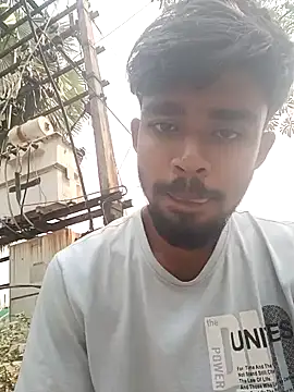 Snapshot of indianKrish2 chatting on February 12, 2025, 5:26 am indianKrish2 online show from February 12, 2025, 5:26 am