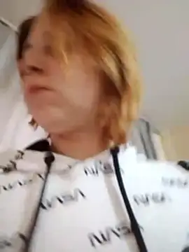 Gussie Bridie online show from November 14, 2025, 9:13 am