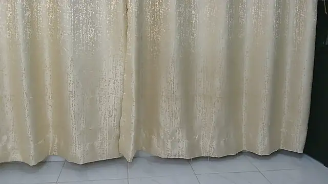 jeyberrie online show from July 6, 2026, 7:49 pm