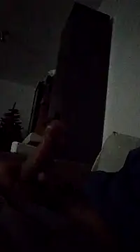 kevcore96 online show from December 6, 2024, 4:55 pm