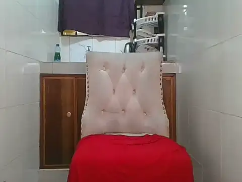 squirtydol001 online show from July 21, 2026, 8:37 am