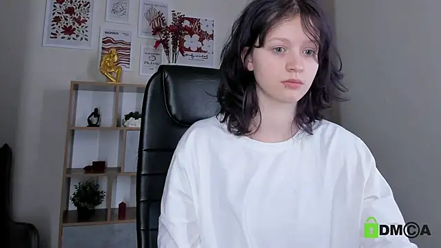 Alina Mills online show from August 2, 2026, 8:34 am