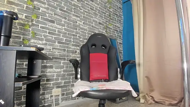 Snapshot of iam_samy_ chatting on September 28, 2025, 11:50 am iam samy online show from September 28, 2025, 11:50 am