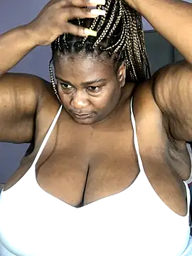 Snapshot of bustytitsxxx chatting on September 22, 2025, 4:07 am bustytitsxxx online show from September 22, 2025, 4:07 am