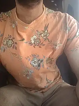 Snapshot of hairy_gun chatting on November 13, 2025, 5:22 am hairy gun online show from November 13, 2025, 5:22 am