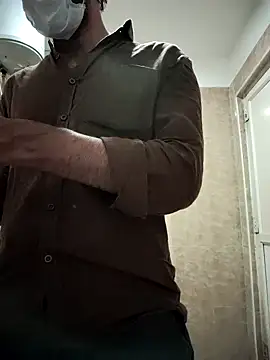 Snapshot of hairy_gun chatting on March 3, 2025, 1:01 pm hairy gun online show from March 3, 2025, 1:01 pm