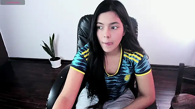  Vicky sweet online show from June 27, 2026, 9:43 pm