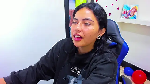  luna torres online show from July 10, 2026, 1:33 pm