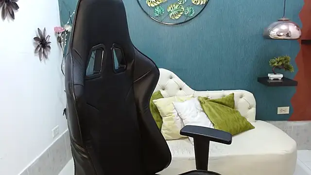 Snapshot of Melikasweetz chatting on March 11, 2025, 11:44 am Melikasweetz online show from March 11, 2025, 11:44 am