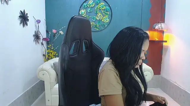 Snapshot of Melikasweetz chatting on March 17, 2026, 5:27 pm Melikasweetz online show from March 17, 2026, 5:27 pm