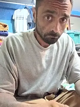 C8L3U online show from April 1, 2026, 6:48 am