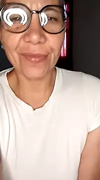 Snapshot of luz_bella chatting on December 16, 2024, 10:40 am luz bella online show from December 16, 2024, 10:40 am