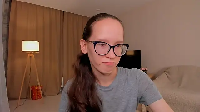 Snapshot of BettyBrowni chatting on September 26, 2025, 4:03 pm BettyBrowni online show from September 26, 2025, 4:03 pm