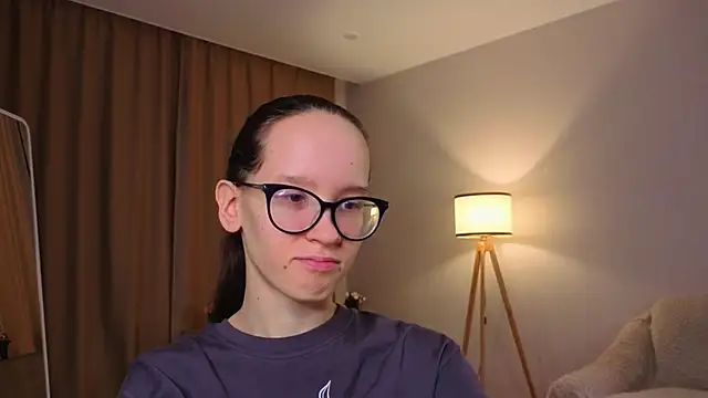 BettyBrowni online show from January 14, 2026, 4:10 pm