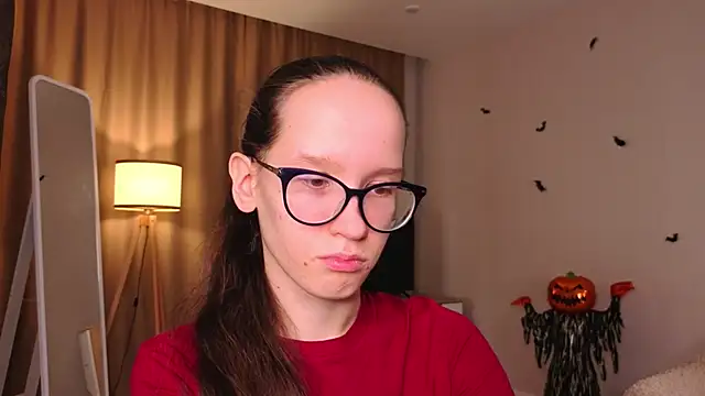 BettyBrowni online show from November 26, 2025, 4:07 pm