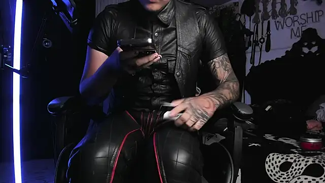 allanhurtss online show from March 22, 2025, 5:28 am