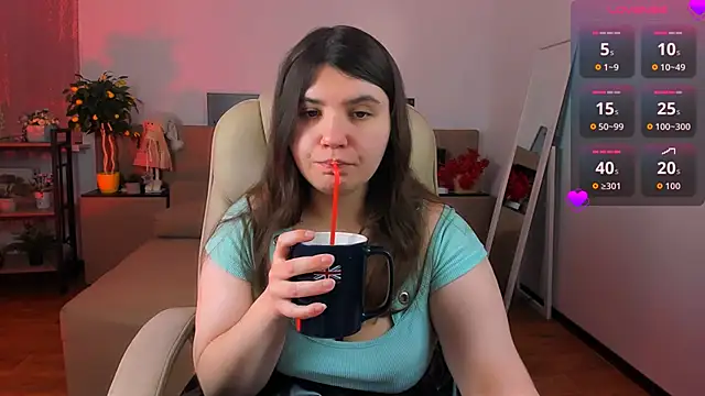 Viola  Shy online show from February 23, 2026, 9:15 pm