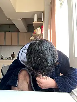 Snapshot of brokenangel2024 chatting on January 13, 2026, 10:19 am brokenangel2024 online show from January 13, 2026, 10:19 am