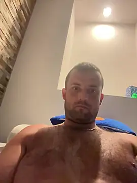 MateoKimiBi online show from June 25, 2026, 10:26 pm