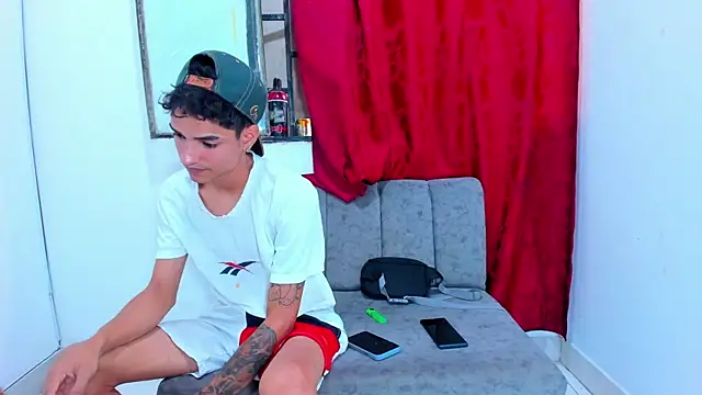 My-Beautifull-Couple online show from December 29, 2024, 8:26 pm