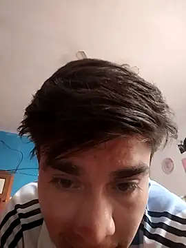 Snapshot of leonvilt2 chatting on January 7, 2026, 7:52 pm leonvilt2 online show from January 7, 2026, 7:52 pm