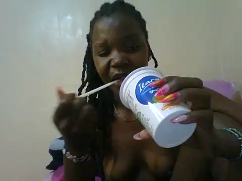 Snapshot of girltotok chatting on October 10, 2025, 6:14 am girltotok online show from October 10, 2025, 6:14 am