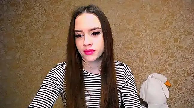  your fantasy girl online show from March 19, 2025, 10:42 pm