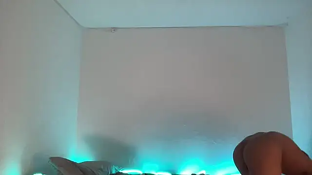 alejo cute online show from July 21, 2026, 1:56 pm
