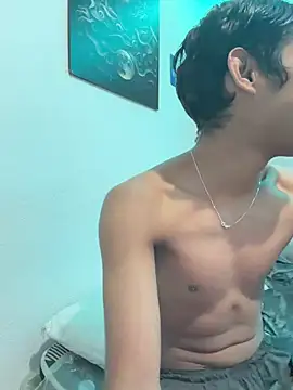 alejo cute online show from June 9, 2026, 1:56 pm