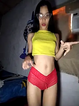 Snapshot of The-quee22 chatting on September 25, 2025, 6:58 pm The-quee22 online show from September 25, 2025, 6:58 pm