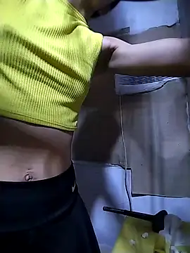 Snapshot of The-quee22 chatting on October 12, 2025, 9:38 pm The-quee22 online show from October 12, 2025, 9:38 pm