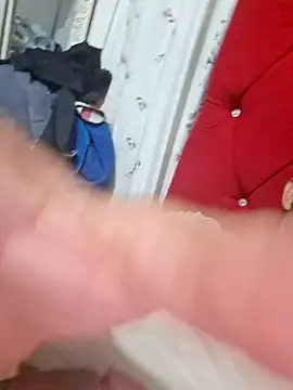 thiagop1050 online show from December 20, 2025, 5:32 am