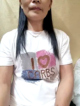 Snapshot of Asian_girl13 chatting on December 19, 2025, 6:27 am Asian girl13 online show from December 19, 2025, 6:27 am