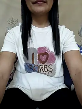 Snapshot of Asian_girl13 chatting on December 18, 2025, 5:50 pm Asian girl13 online show from December 18, 2025, 5:50 pm