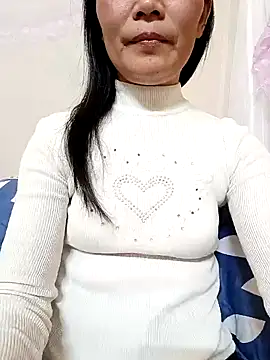 Snapshot of Asian_girl13 chatting on January 8, 2026, 1:06 pm Asian girl13 online show from January 8, 2026, 1:06 pm