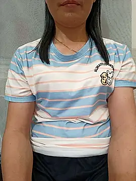 Asian girl13 online show from April 12, 2026, 11:24 am