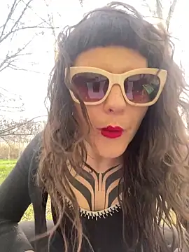 OniricFemme online show from March 5, 2026, 9:50 am