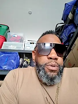 3prettyboy3 online show from September 27, 2025, 7:31 pm