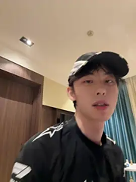 1a1a1alll online show from April 3, 2026, 2:34 pm