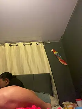 luna asss online show from April 27, 2026, 4:10 am