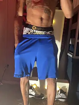 KingDerRico online show from May 12, 2026, 11:55 pm