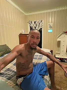 KingDerRico online show from August 6, 2026, 10:38 pm