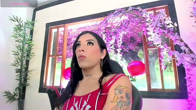 Snapshot of Susan_DiSantys chatting on February 20, 2025, 1:36 am Susan DiSantys online show from February 20, 2025, 1:36 am