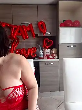 Snapshot of carolyne2023 chatting on February 9, 2026, 9:29 am carolyne2023 online show from February 9, 2026, 9:29 am