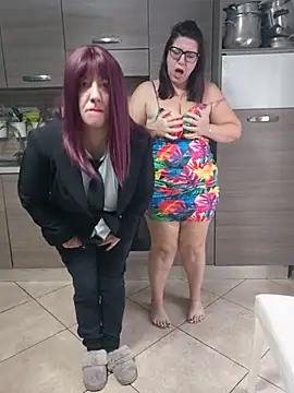 Snapshot of carolyne2023 chatting on November 24, 2025, 8:14 am carolyne2023 online show from November 24, 2025, 8:14 am