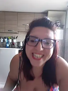 Snapshot of carolyne2023 chatting on November 29, 2025, 7:30 am carolyne2023 online show from November 29, 2025, 7:30 am