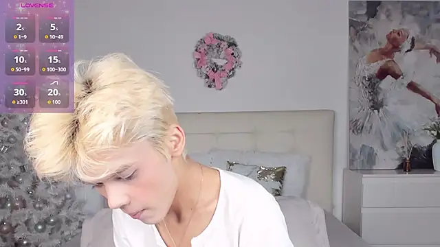 Snapshot of Felix_Rey chatting on January 18, 2026, 9:29 pm Felix Rey online show from January 18, 2026, 9:29 pm