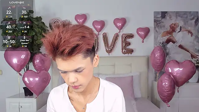 Snapshot of Felix_Rey chatting on February 12, 2026, 4:07 pm Felix Rey online show from February 12, 2026, 4:07 pm