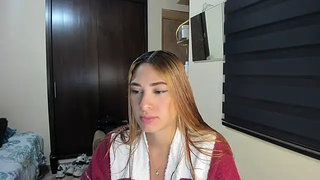 Amy Walker online show from July 4, 2026, 6:34 pm