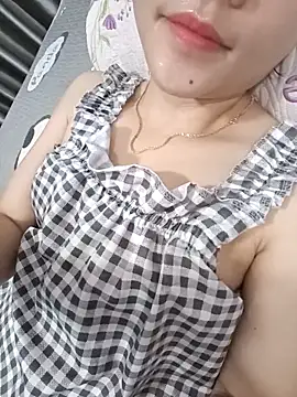 2 sex online show from April 13, 2026, 4:55 pm